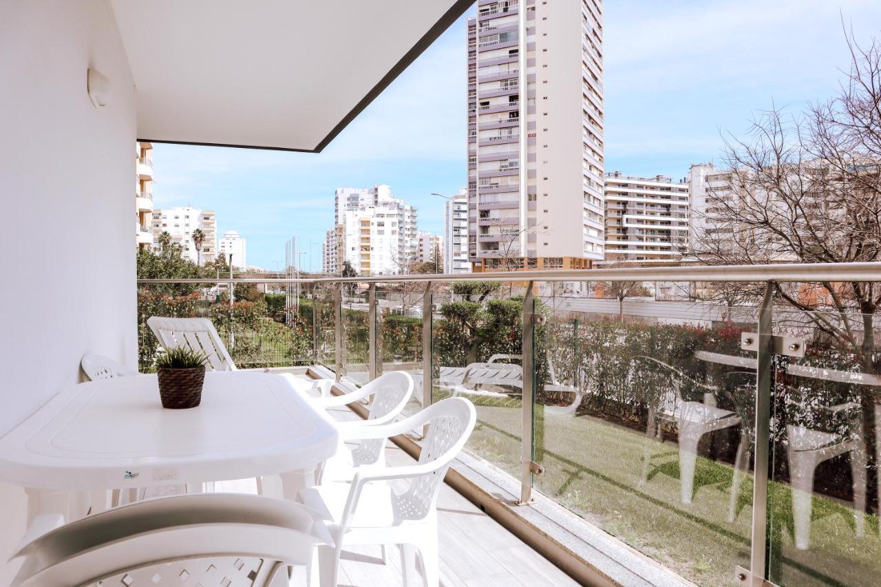 Sunshine By Algest Apartment Portimao Bagian luar foto
